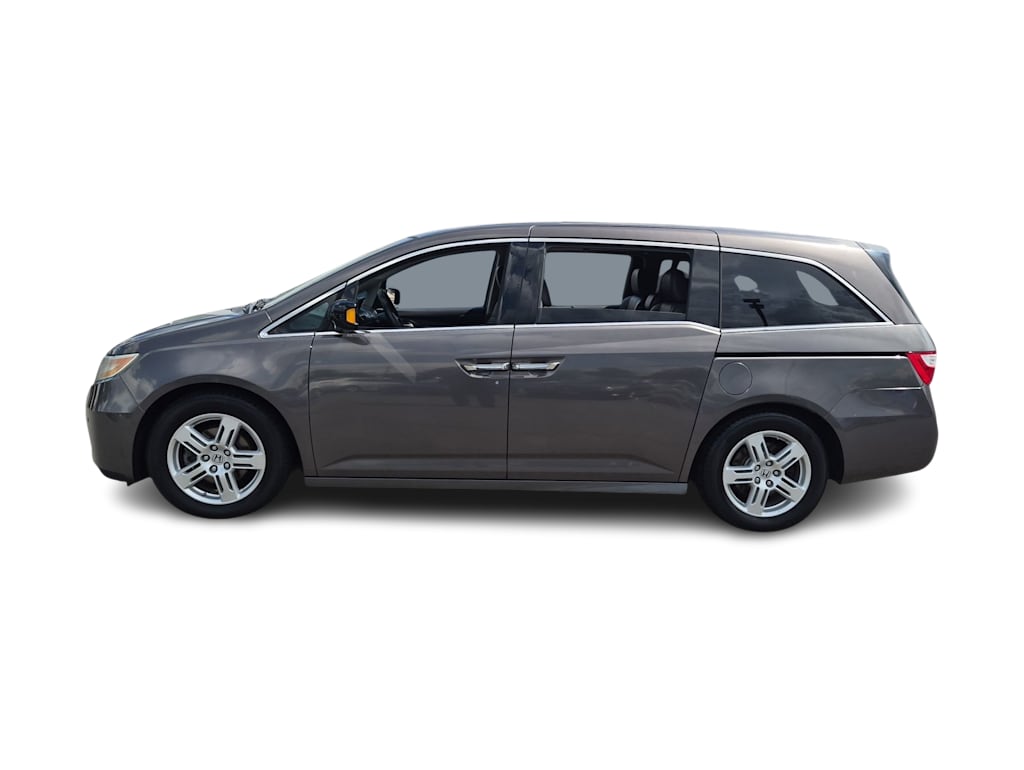 Thumbnail: 2011 Honda Odyssey - 3