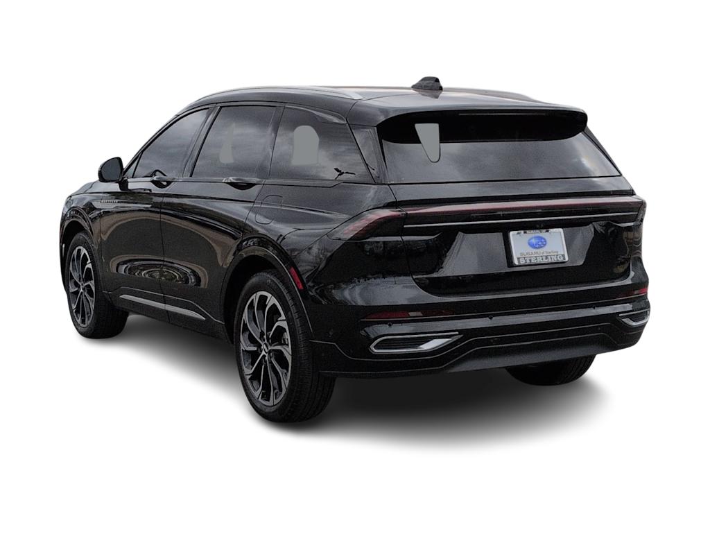 Thumbnail: 2024 Lincoln Nautilus - 4