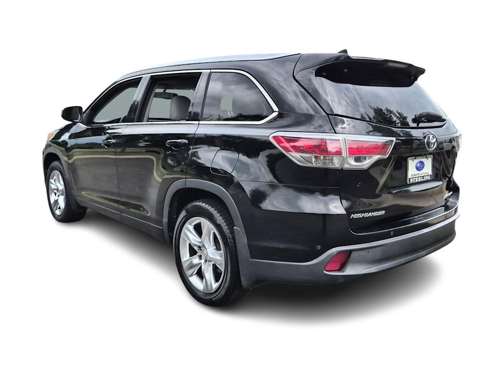 Thumbnail: 2015 Toyota Highlander - 4
