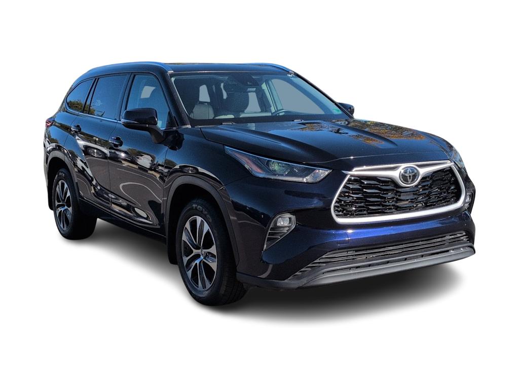 Thumbnail: 2021 Toyota Highlander - 19