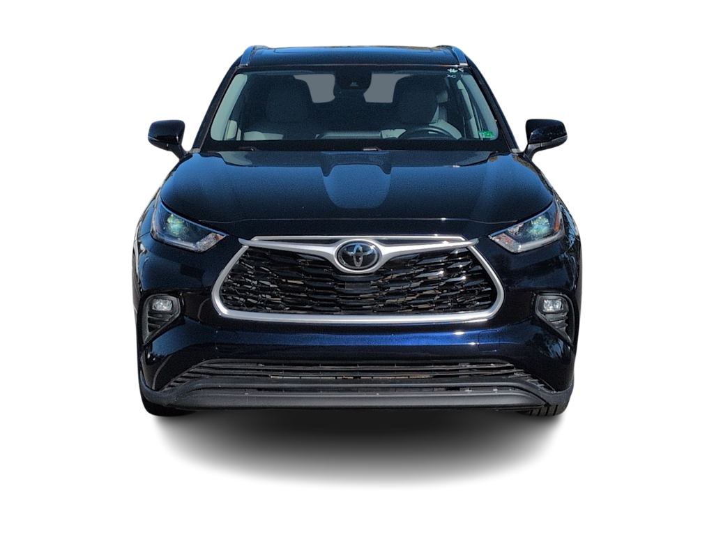 Thumbnail: 2021 Toyota Highlander - 6