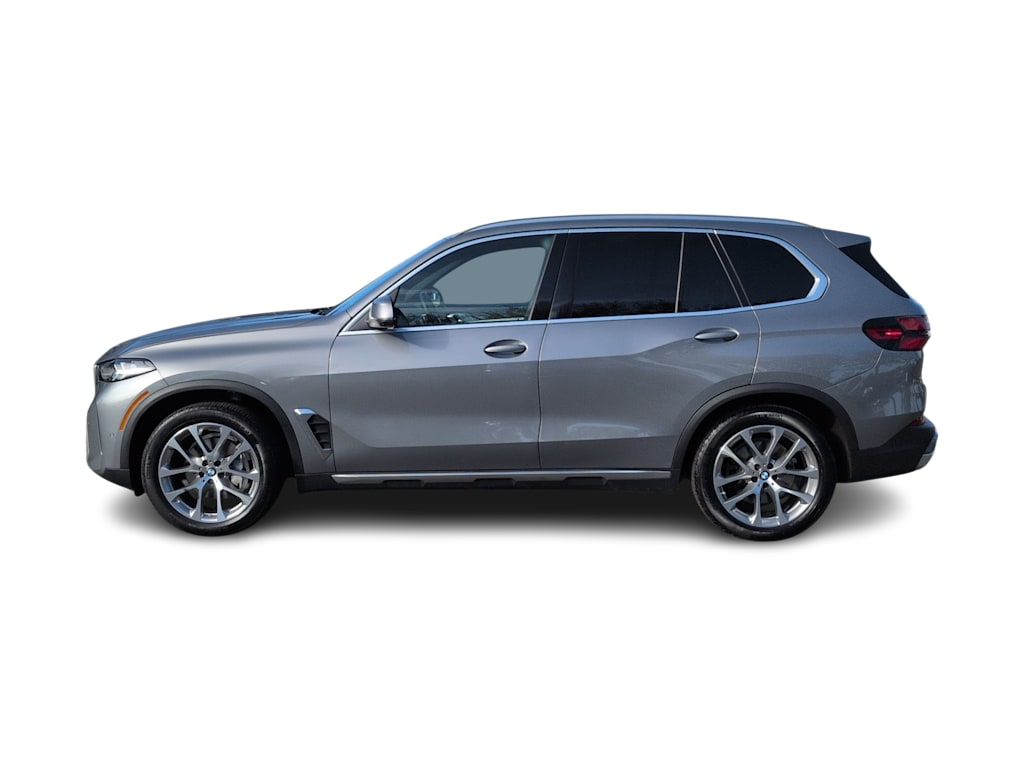Thumbnail: 2024 BMW X5 - 3