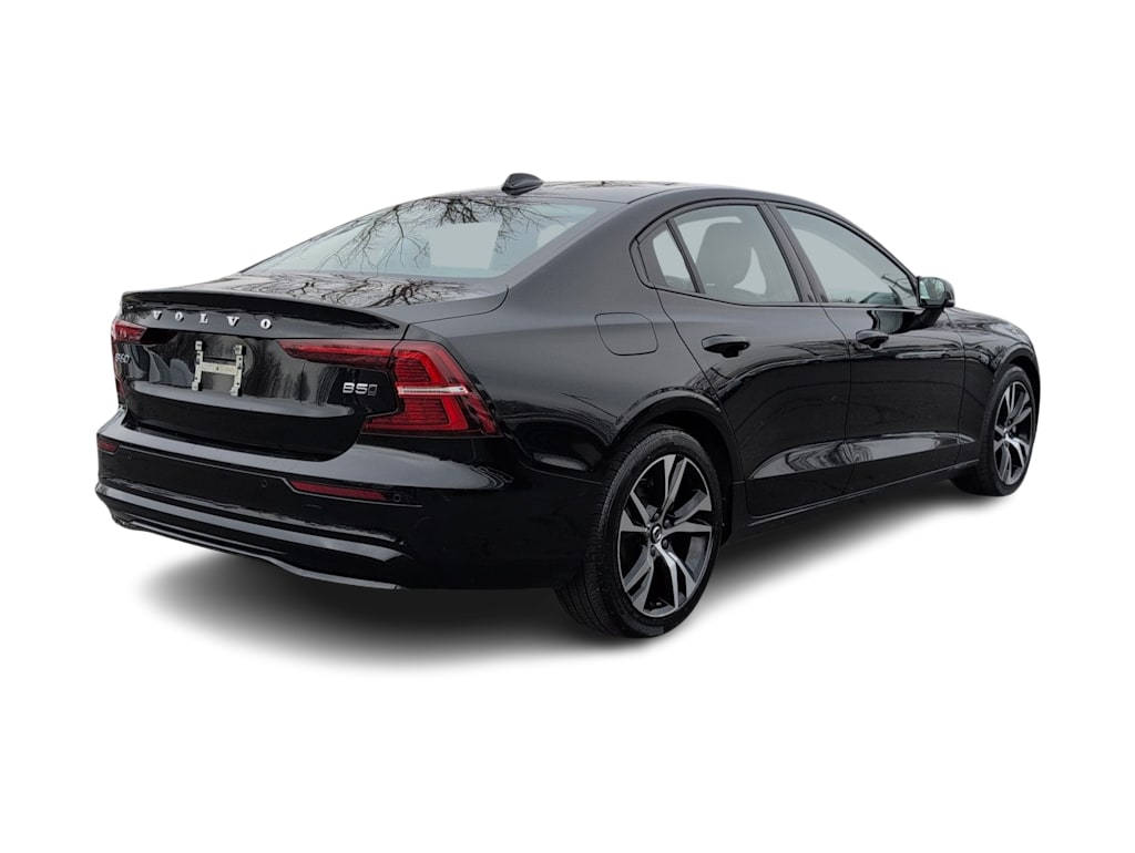 Thumbnail: 2024 Volvo S60 - 20