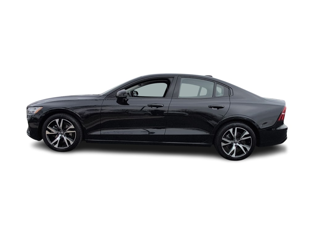 Thumbnail: 2024 Volvo S60 - 3
