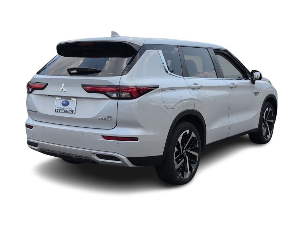 Thumbnail: 2024 Mitsubishi Outlander - 22