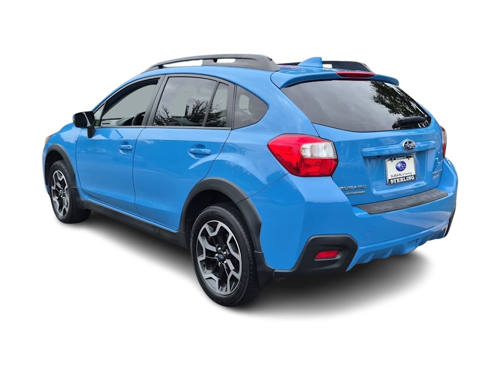 Thumbnail: 2016 Subaru Crosstrek - 4
