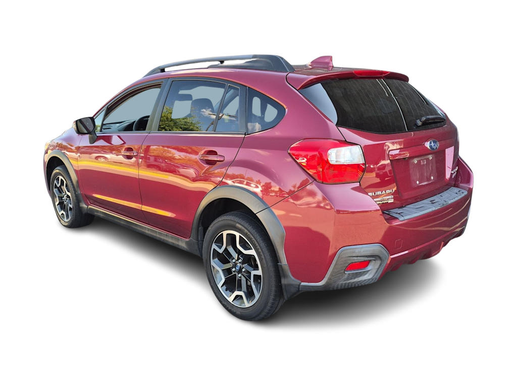 Thumbnail: 2016 Subaru Crosstrek - 4