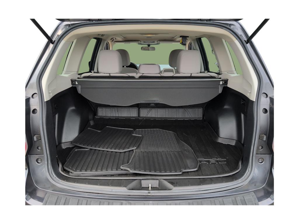 Thumbnail: 2015 Subaru Forester - 17