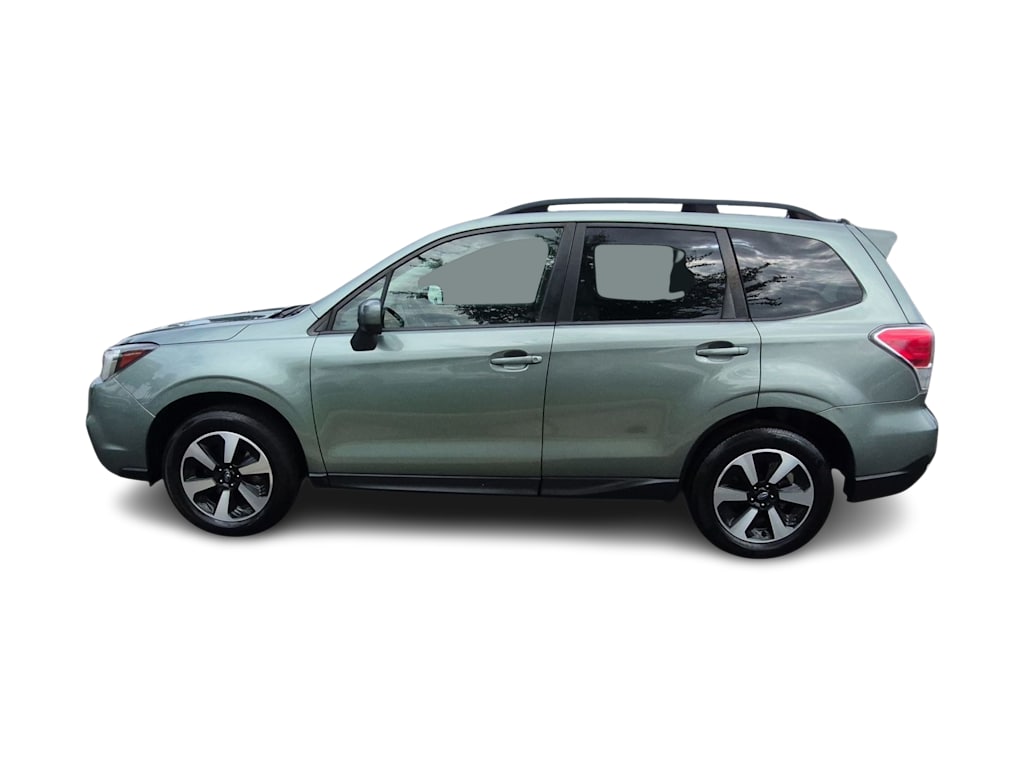 Thumbnail: 2018 Subaru Forester - 3