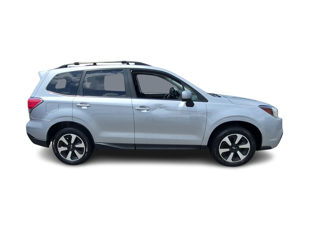 Thumbnail: 2018 Subaru Forester - 21
