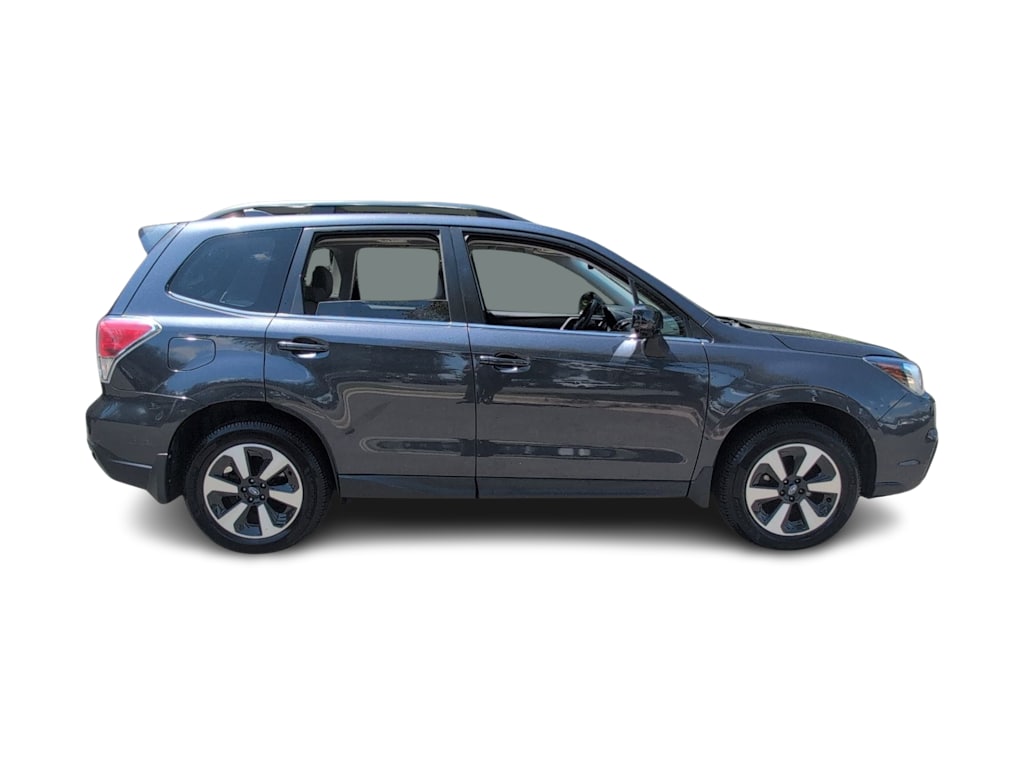 Thumbnail: 2017 Subaru Forester - 20