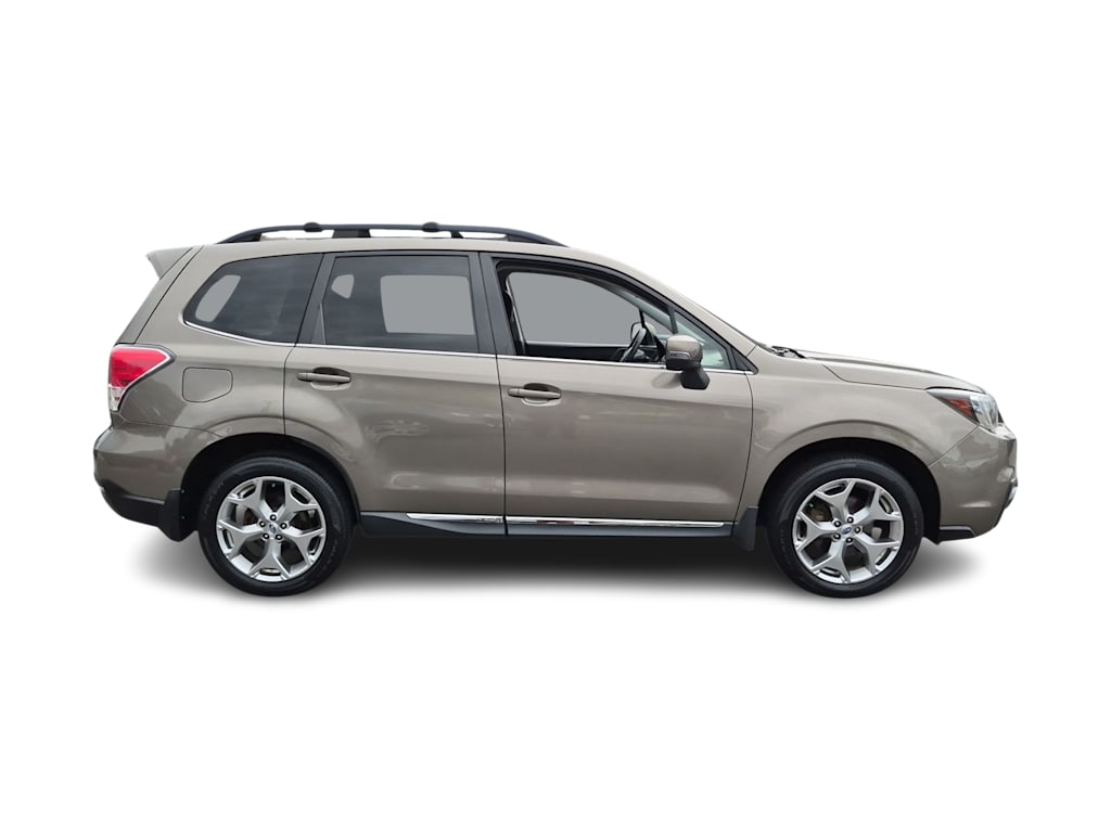 Thumbnail: 2018 Subaru Forester - 21