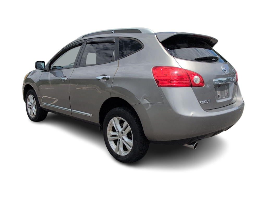 Thumbnail: 2013 Nissan Rogue - 4