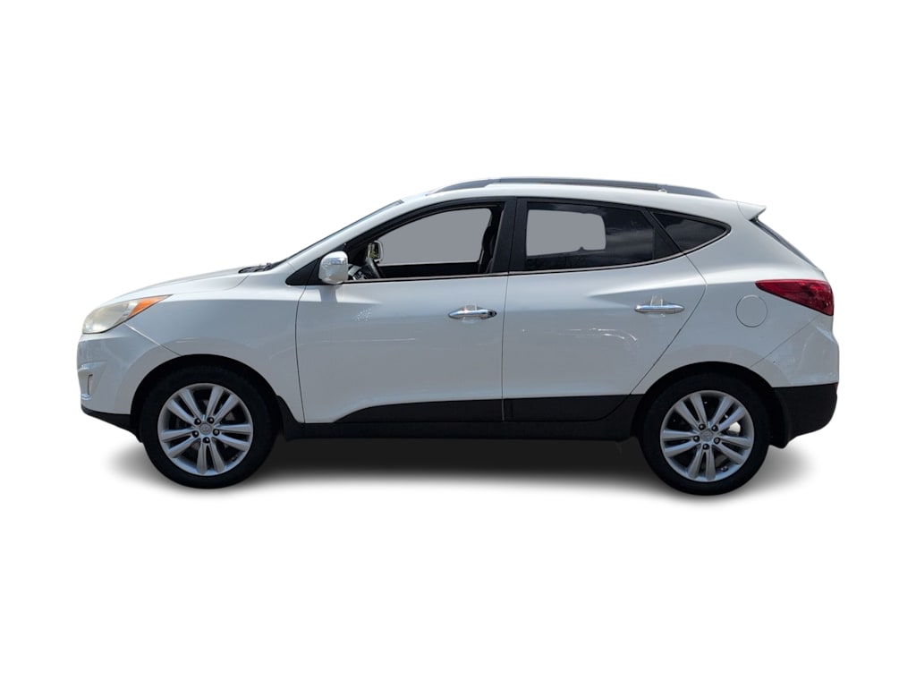 Thumbnail: 2013 Hyundai Tucson - 3