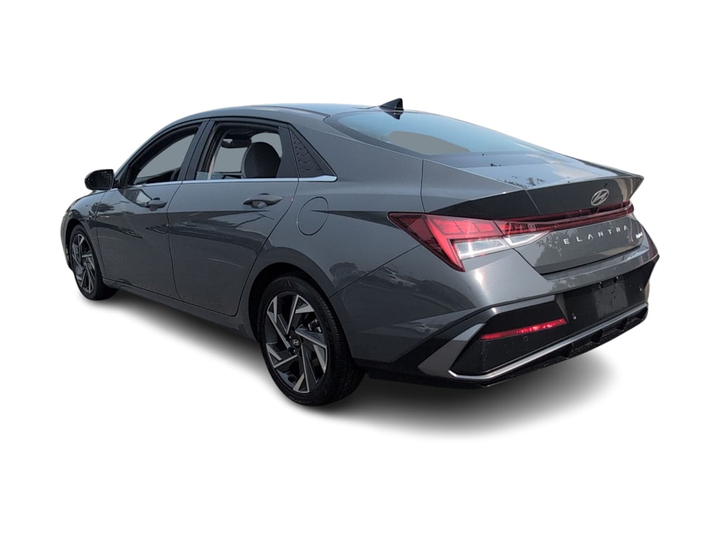 Thumbnail: 2024 Hyundai Elantra - 4