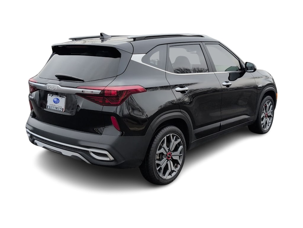 Thumbnail: 2023 Kia Seltos - 23