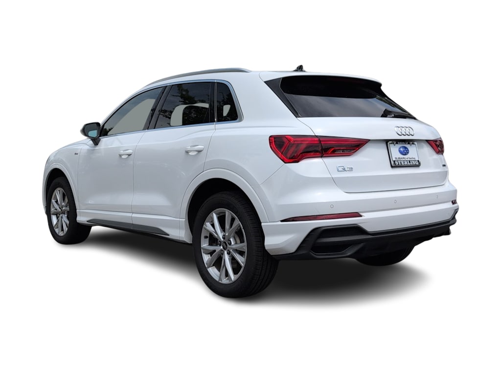 Thumbnail: 2025 Audi Q3 - 4