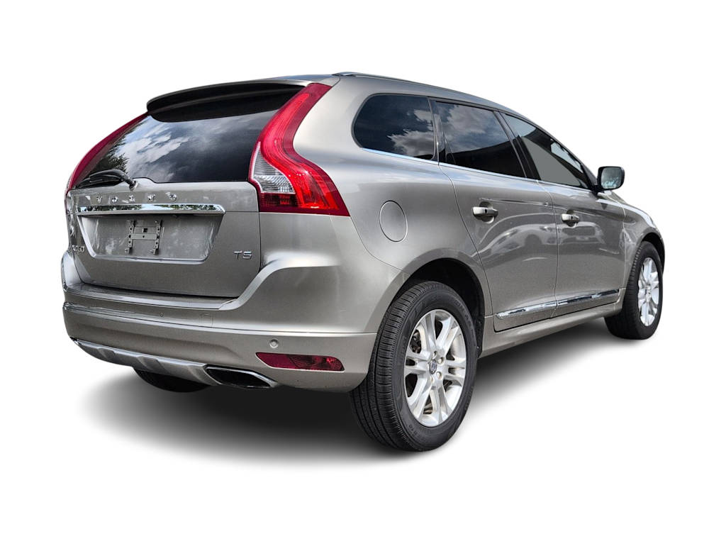 Thumbnail: 2015 Volvo XC60 - 22