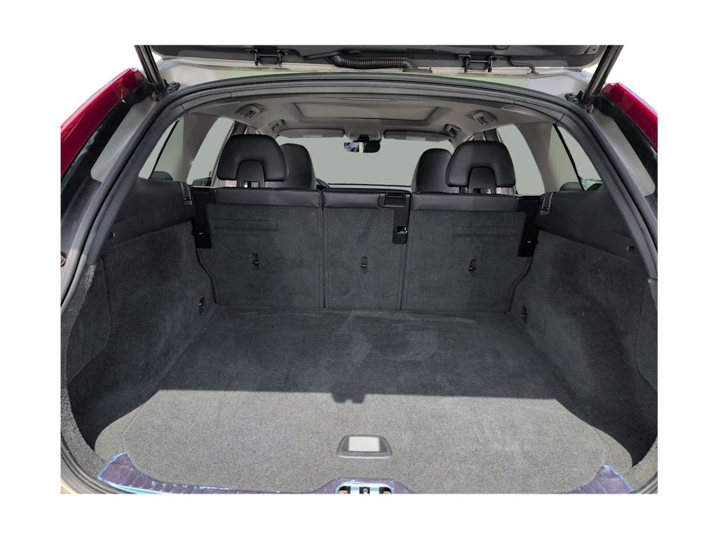 Thumbnail: 2015 Volvo XC60 - 17