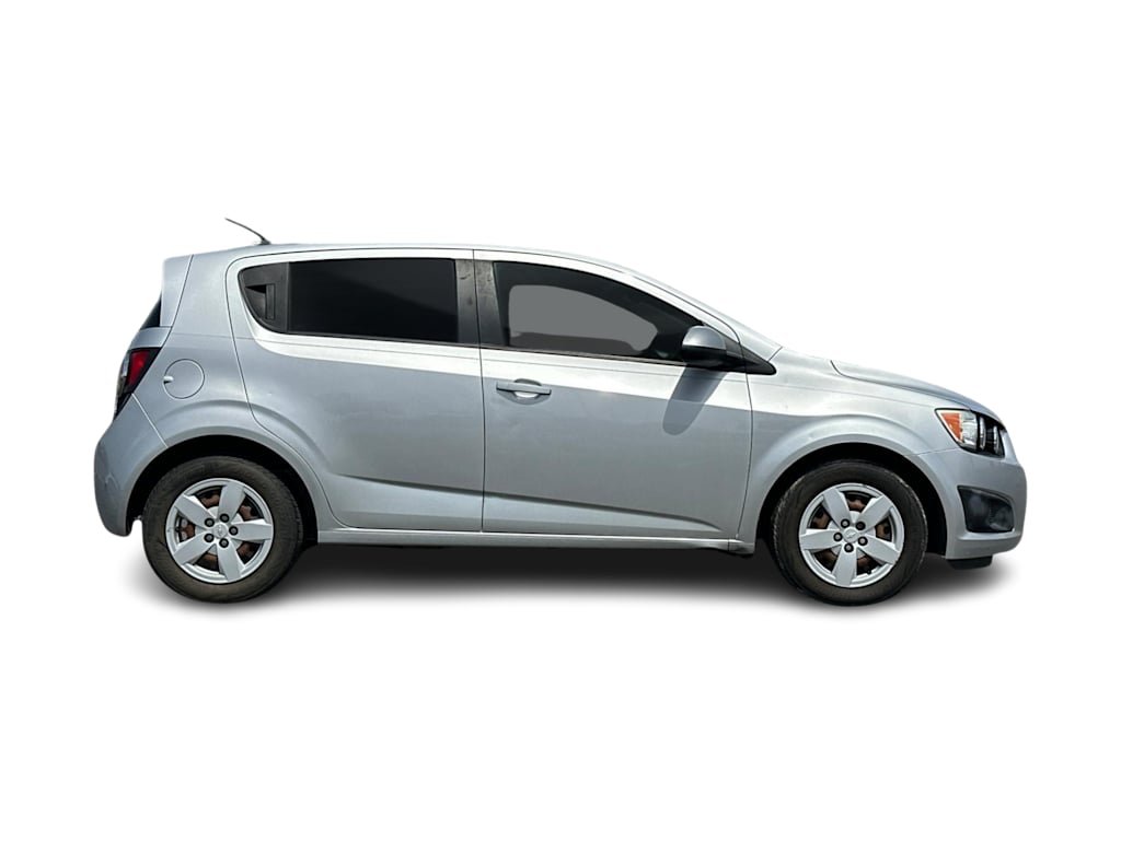 Thumbnail: 2015 Chevrolet Sonic - 20
