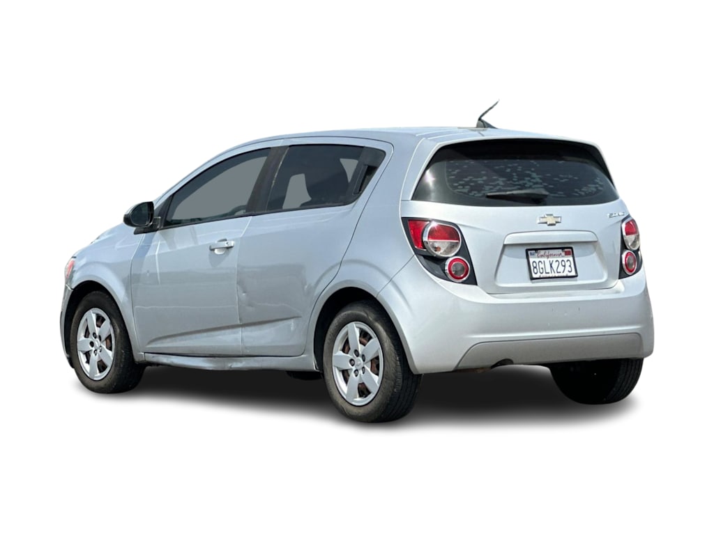 Thumbnail: 2015 Chevrolet Sonic - 4