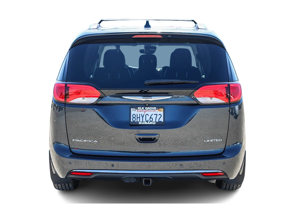 Thumbnail: 2019 Chrysler Pacifica - 4