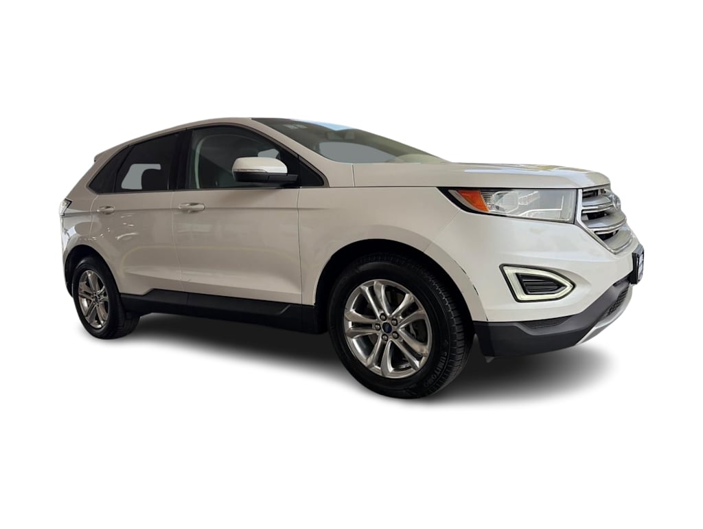 Thumbnail: 2015 Ford Edge - 18