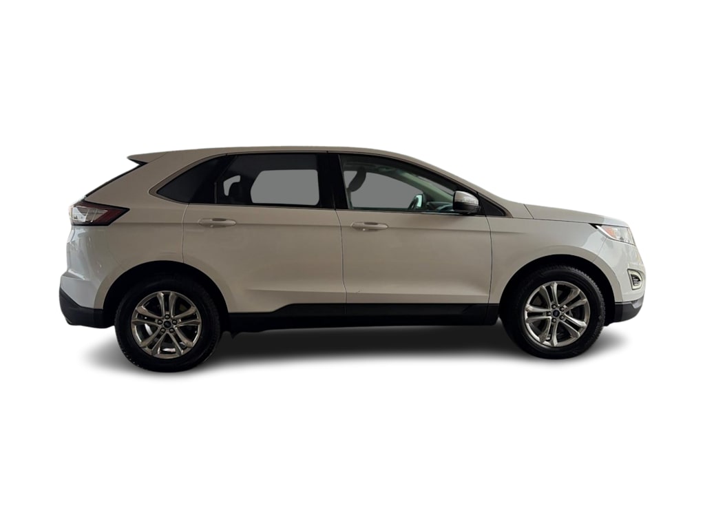 Thumbnail: 2015 Ford Edge - 19
