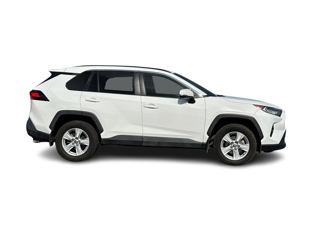 Thumbnail: 2021 Toyota RAV4 - 19