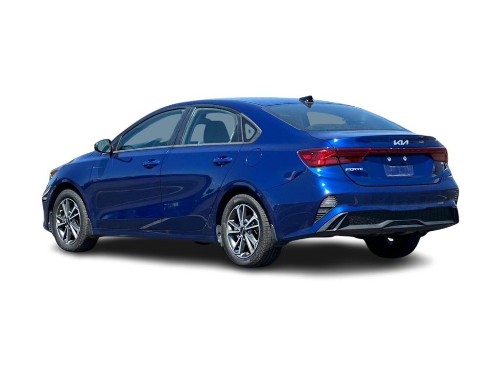 Thumbnail: 2023 Kia Forte - 4