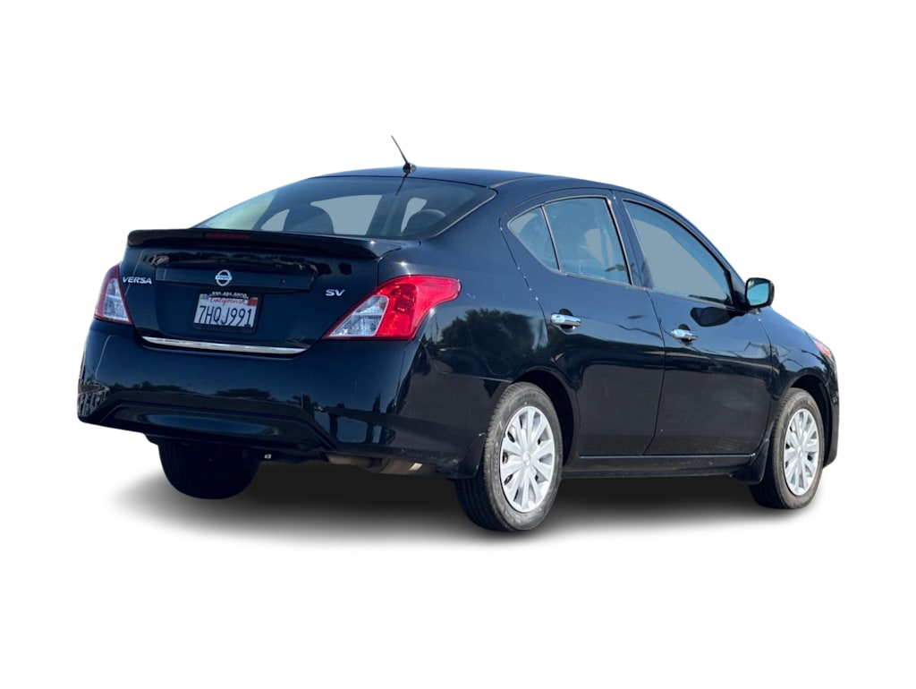 Thumbnail: 2017 Nissan Versa - 17