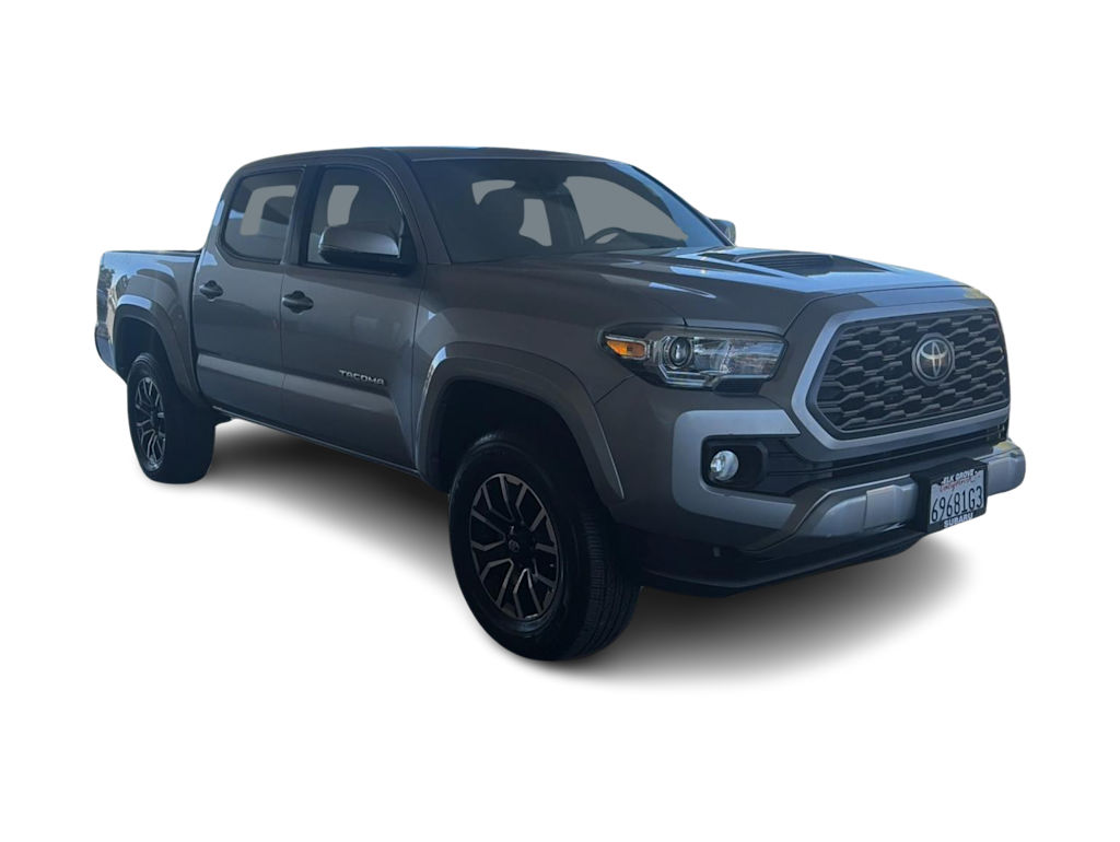 Thumbnail: 2020 Toyota Tacoma - 4