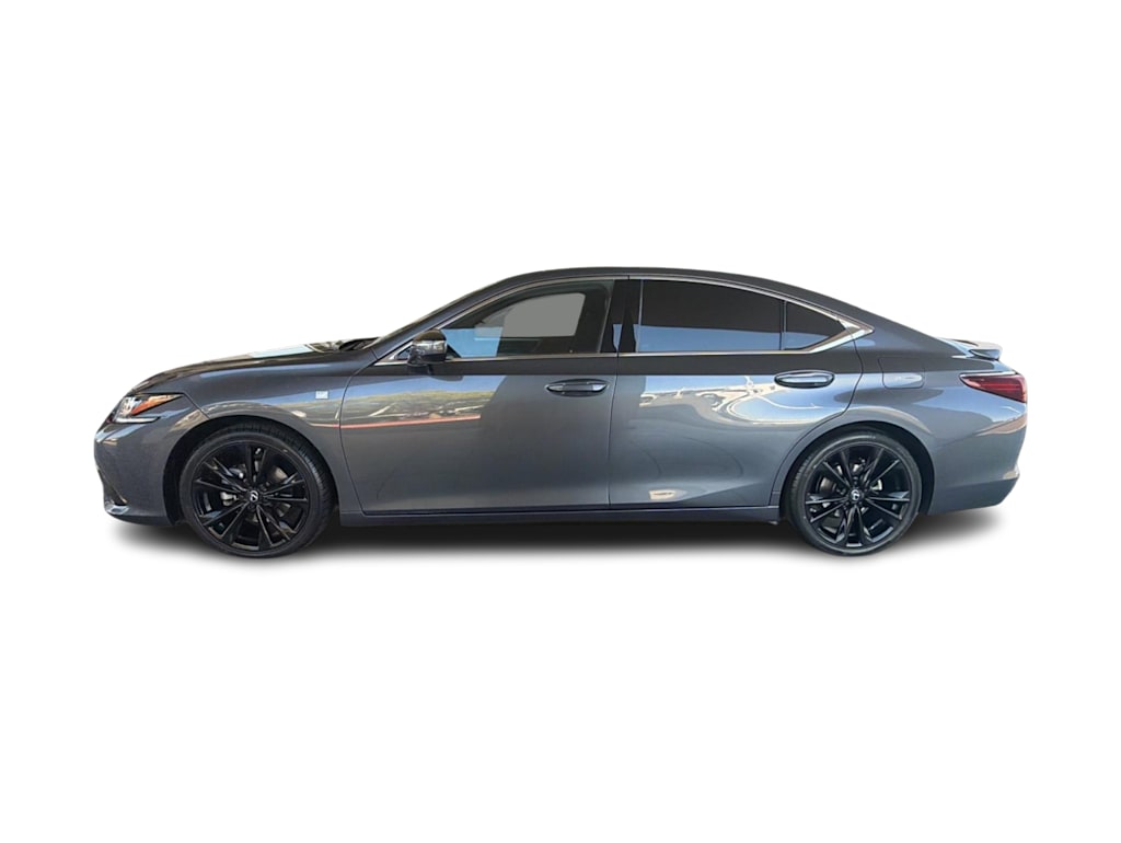 Thumbnail: 2022 Lexus ES - 3