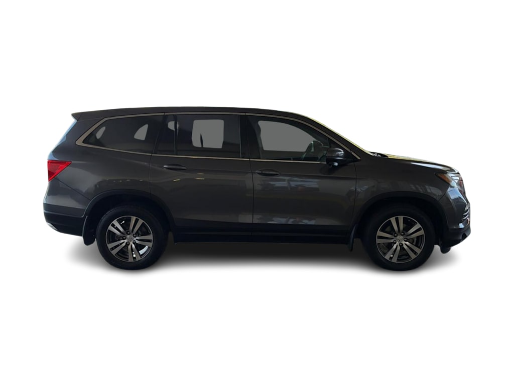 Thumbnail: 2016 Honda Pilot - 19