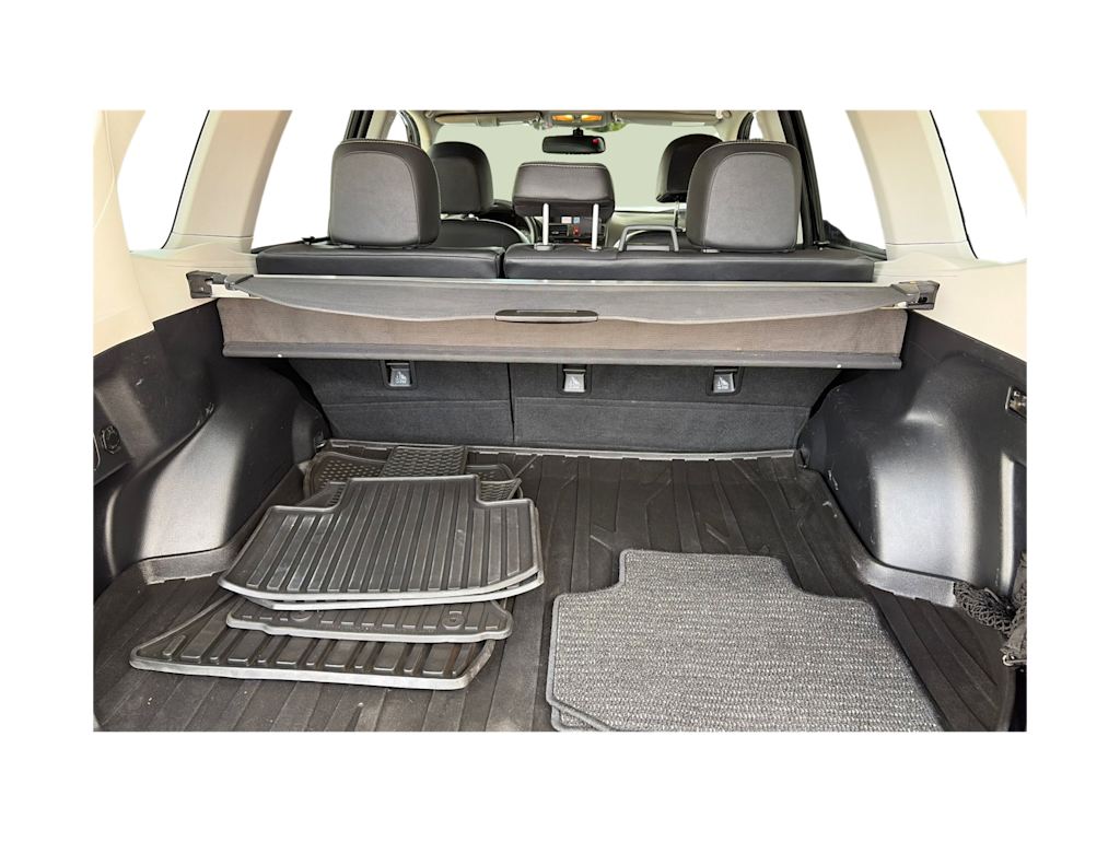Thumbnail: 2015 Subaru Forester - 15