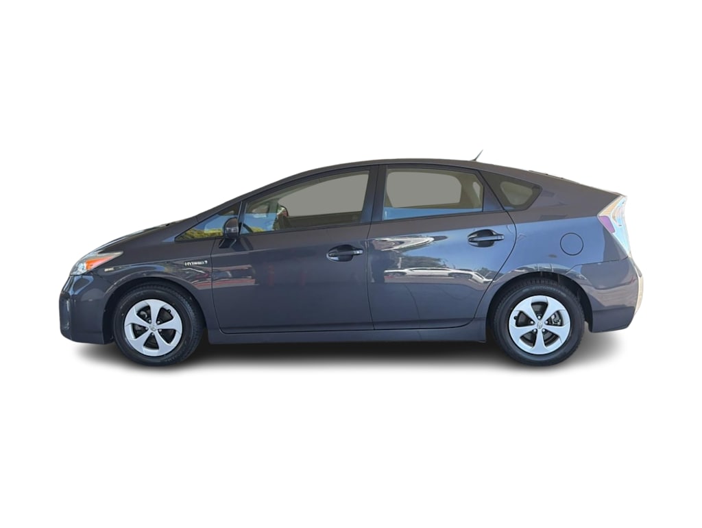 Thumbnail: 2015 Toyota Prius - 3