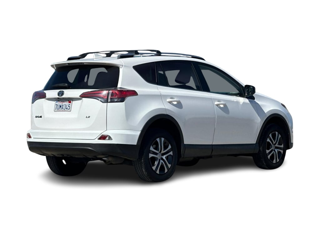 Thumbnail: 2016 Toyota RAV4 - 19