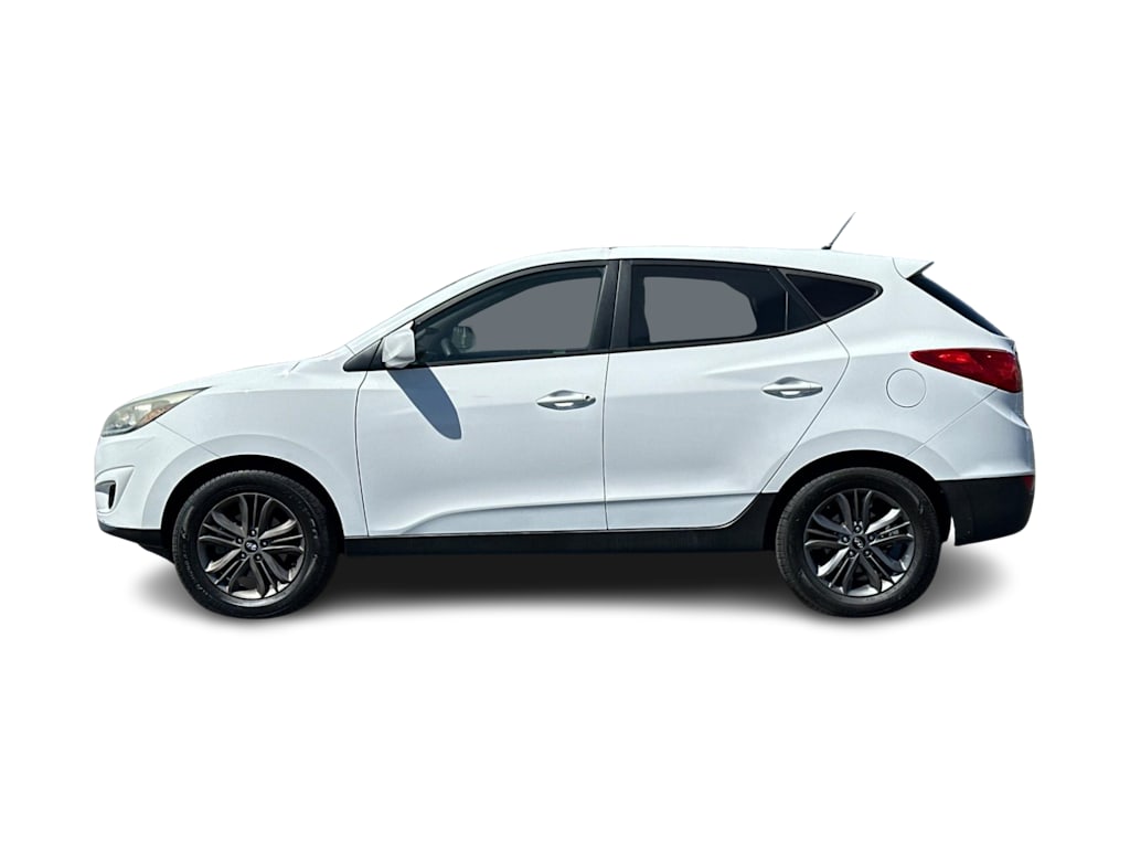 Thumbnail: 2015 Hyundai Tucson - 3