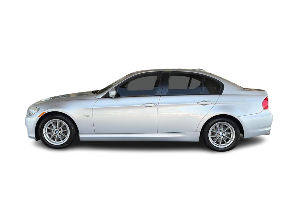 Thumbnail: 2010 BMW 3 Series - 3