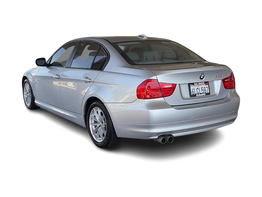 Thumbnail: 2010 BMW 3 Series - 4