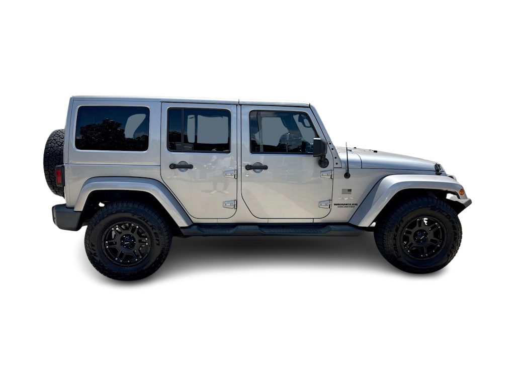 Thumbnail: 2015 Jeep Wrangler - 18