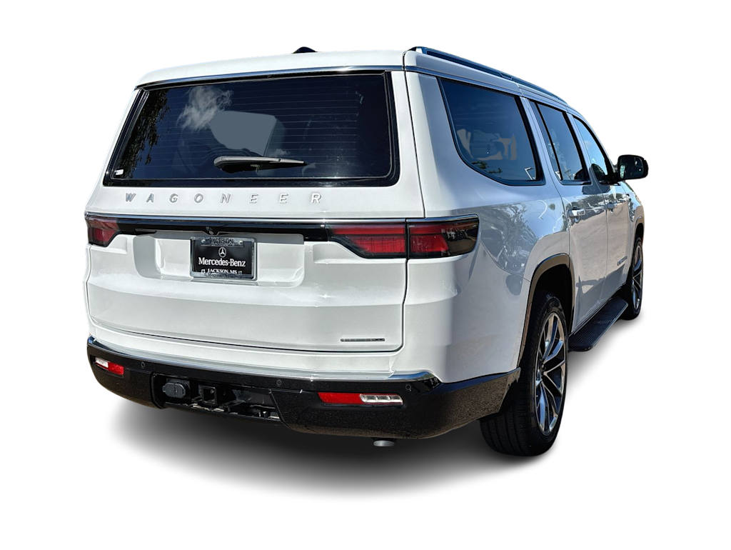Thumbnail: 2024 Jeep Wagoneer - 17