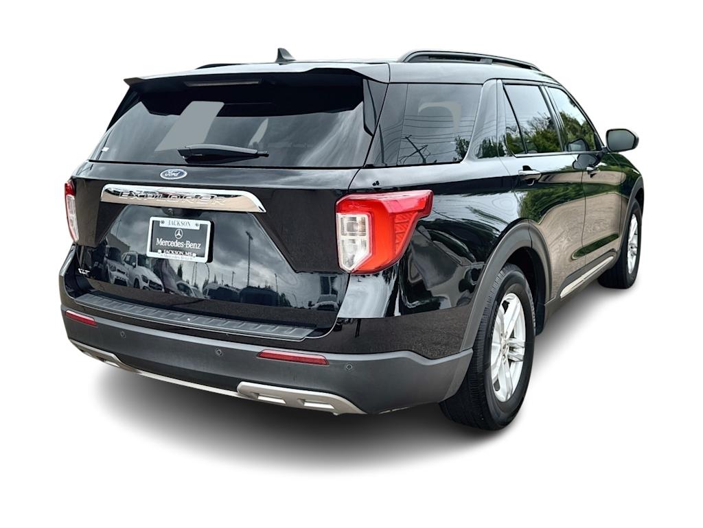 Thumbnail: 2021 Ford Explorer - 22
