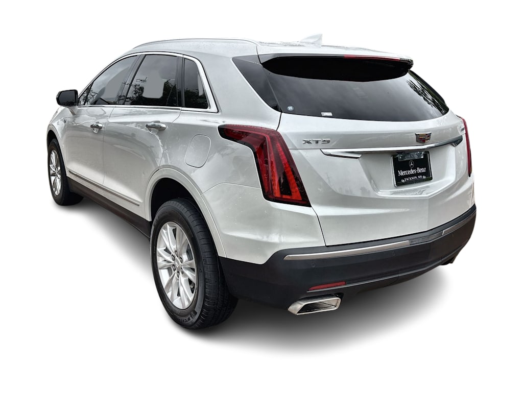 Thumbnail: 2023 Cadillac XT5 - 24