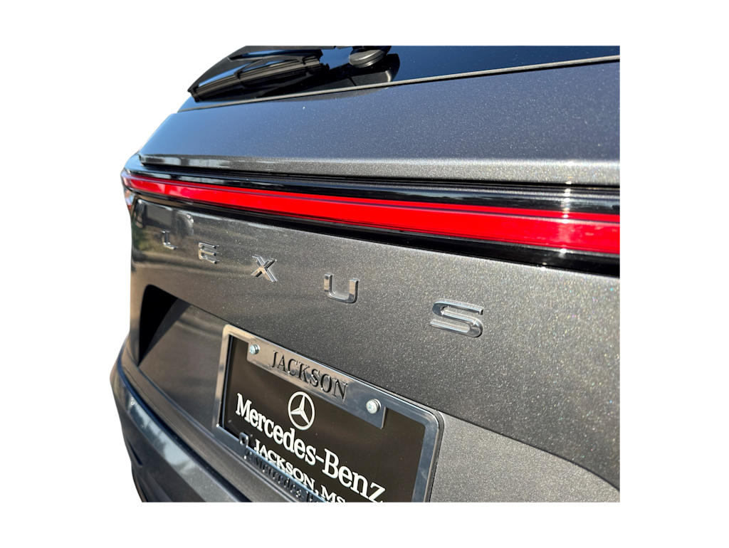 Thumbnail: 2024 Lexus ES - 25