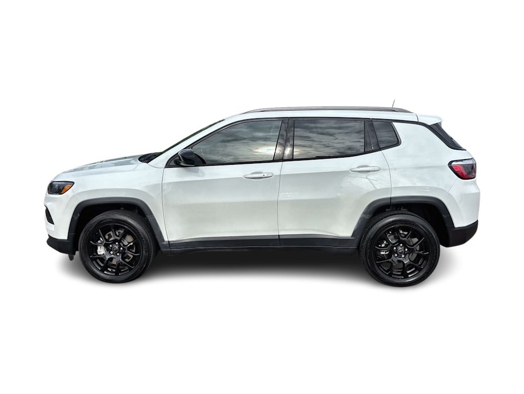Thumbnail: 2026 Jeep Compass - 3