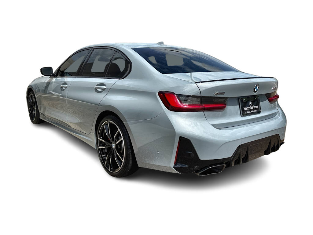Thumbnail: 2026 BMW 3 Series - 4