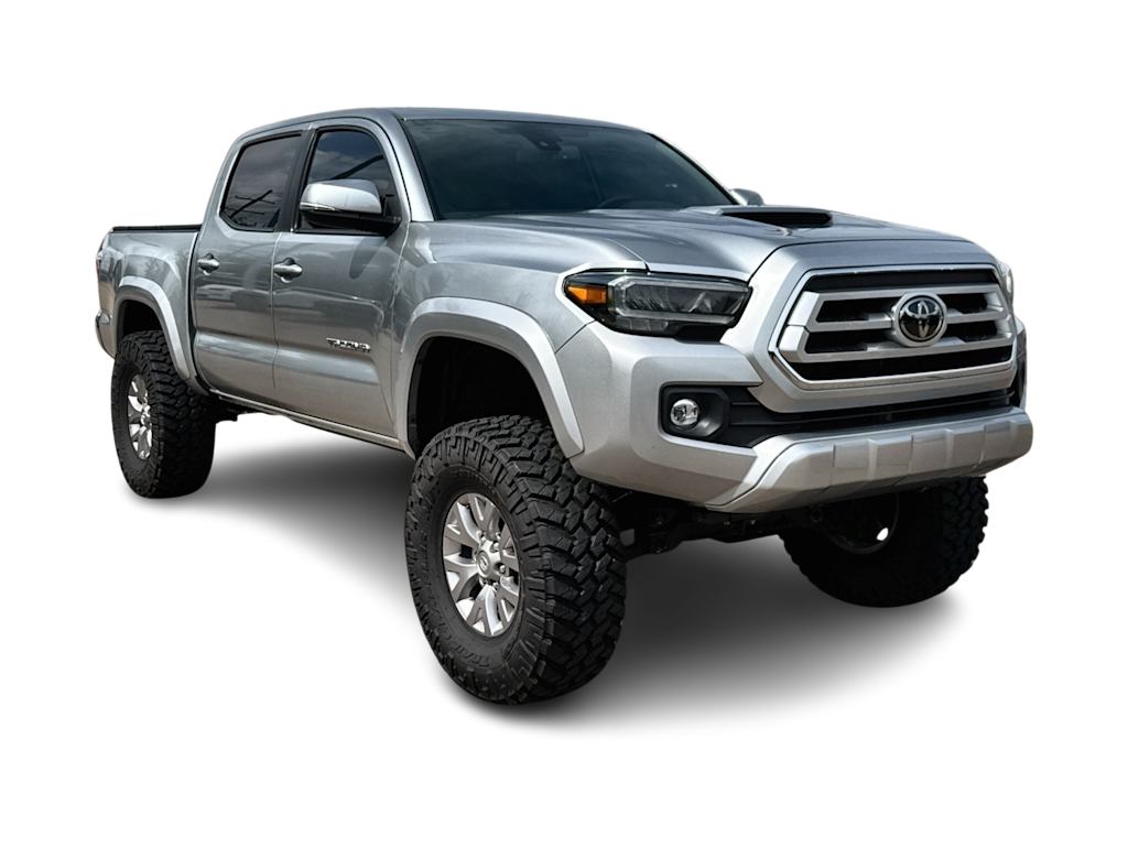 Thumbnail: 2023 Toyota Tacoma - 18