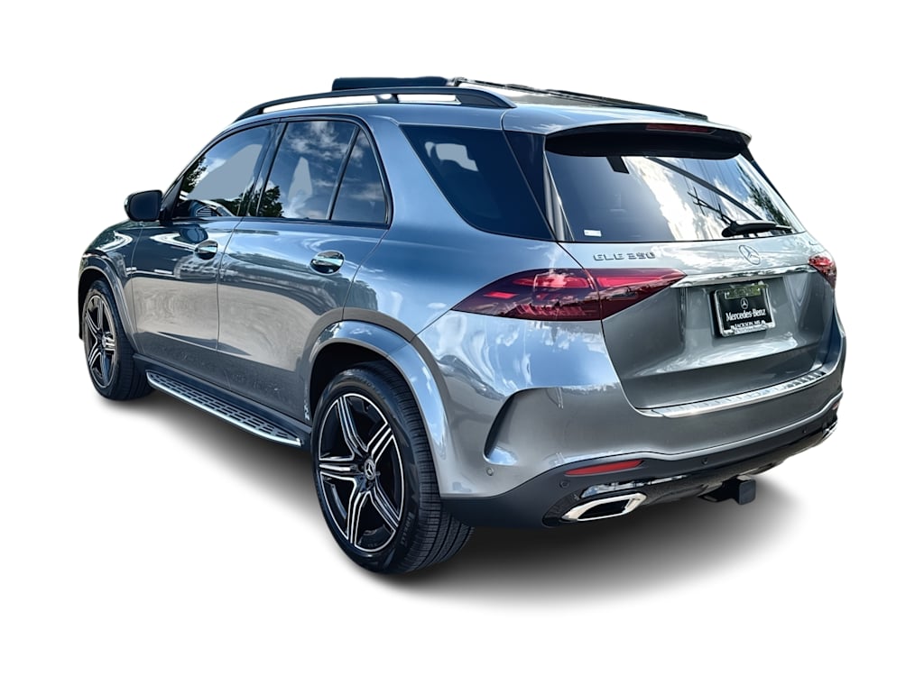 Thumbnail: 2026 Mercedes-Benz GLE - 4