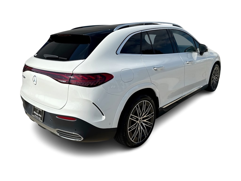 Thumbnail: 2027 Mercedes-Benz EQE - 21